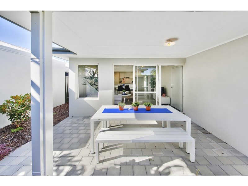 42 Third Ave, Bassendean WA 6054