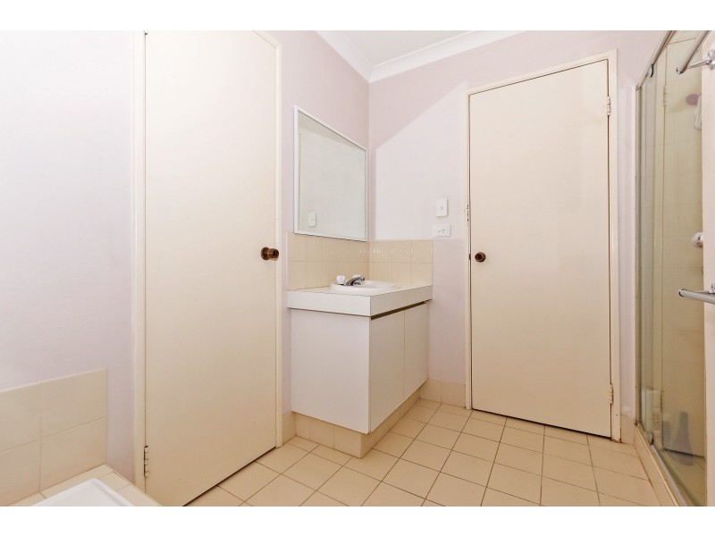 8b Ganges Place, Beechboro WA 6063