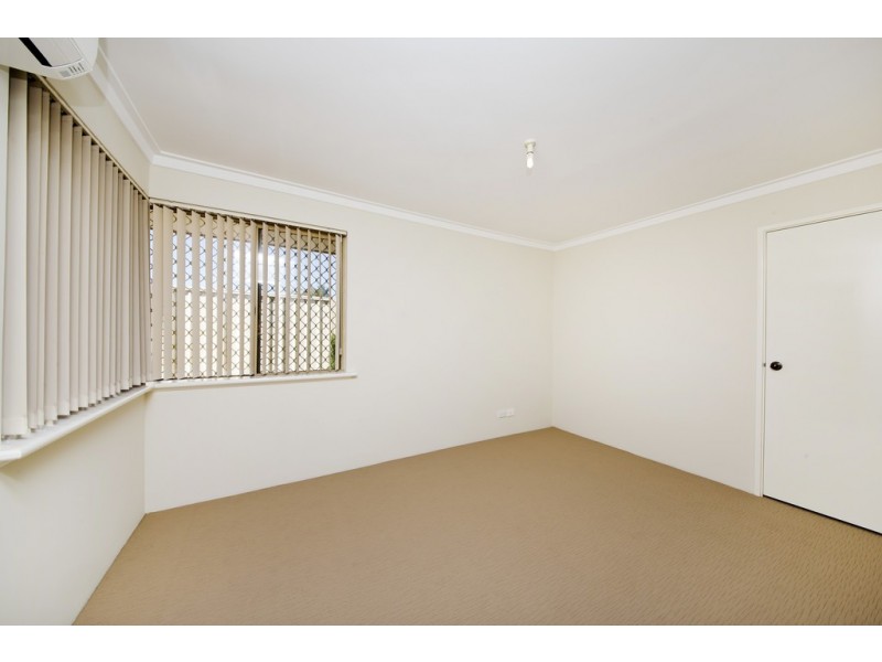 1/17 Satellite Retreat, Kiara WA 6054