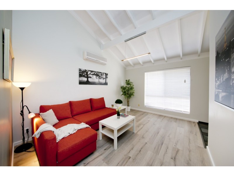 4/73 Walter Road, Dianella WA 6059