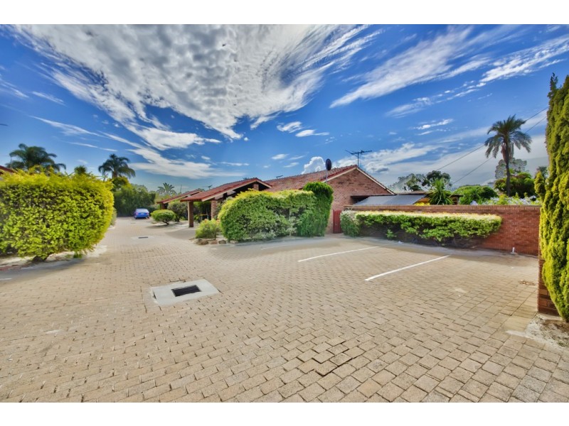 4/73 Walter Road, Dianella WA 6059