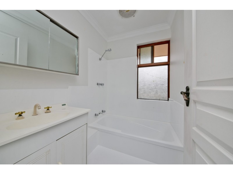 10b Chesterton Road, Bassendean WA 6054