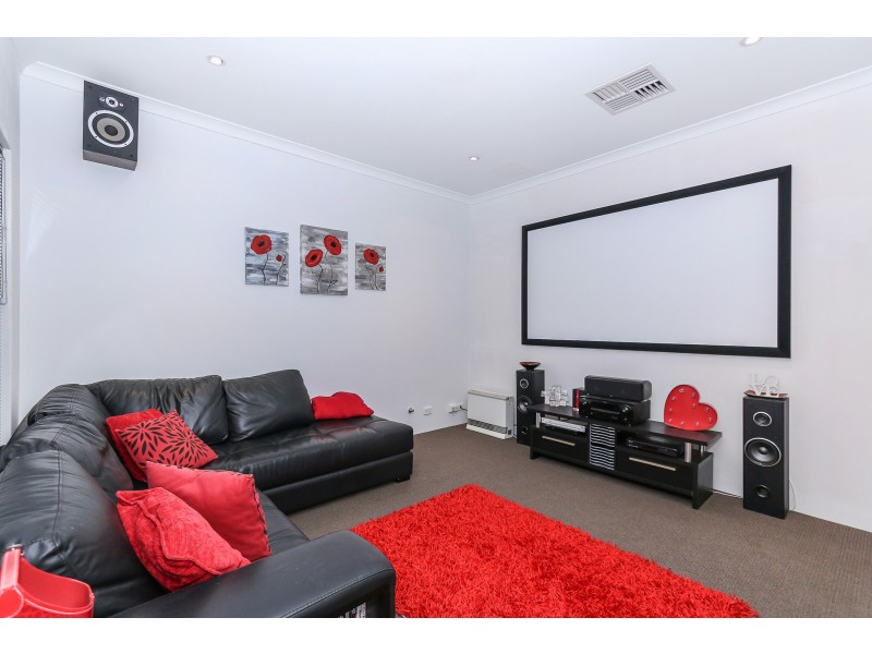 44 Vellum Loop, Aveley WA 6069