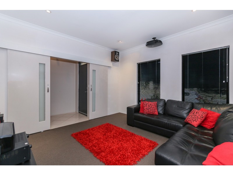 44 Vellum Loop, Aveley WA 6069