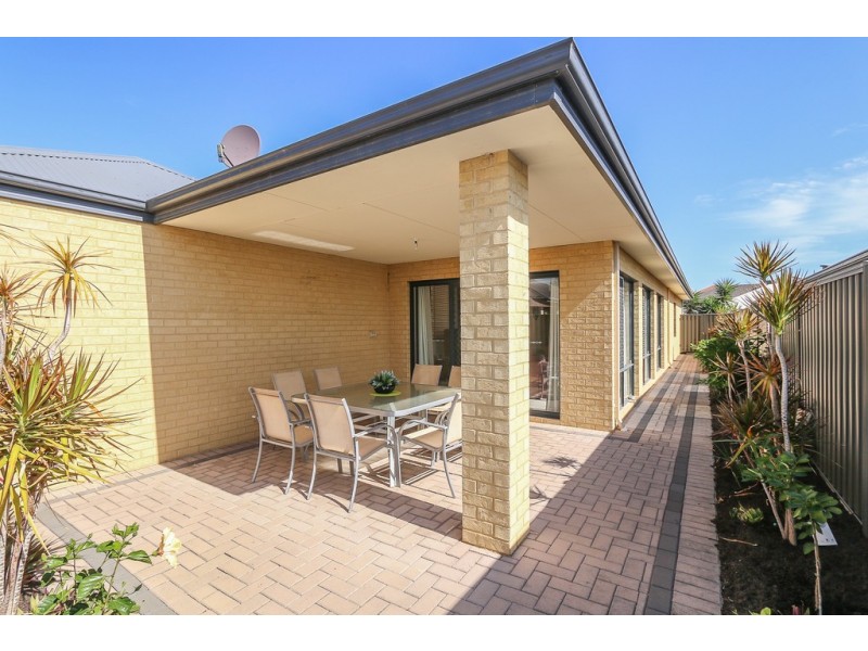 44 Vellum Loop, Aveley WA 6069