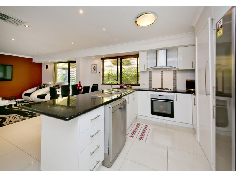 9 Lancely Way, Mirrabooka WA 6061