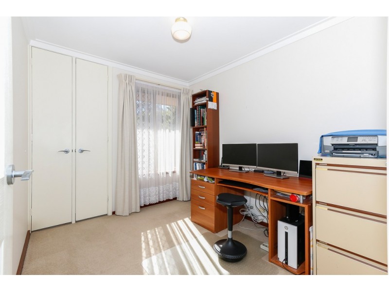 18 Charlbury Way, Eden Hill WA 6054