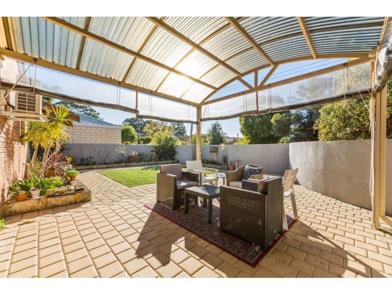 8/19 Hindmarsh Avenue, Yokine WA 6060