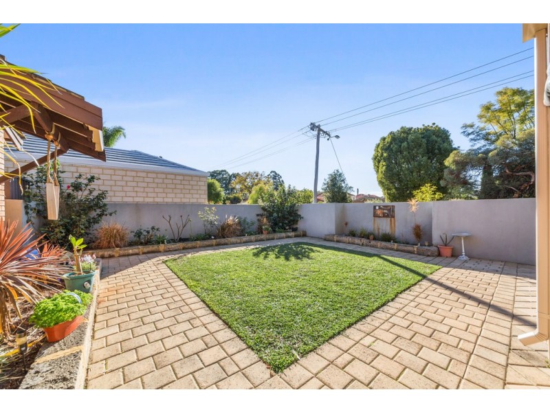 8/19 Hindmarsh Avenue, Yokine WA 6060