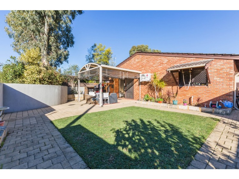 8/19 Hindmarsh Avenue, Yokine WA 6060
