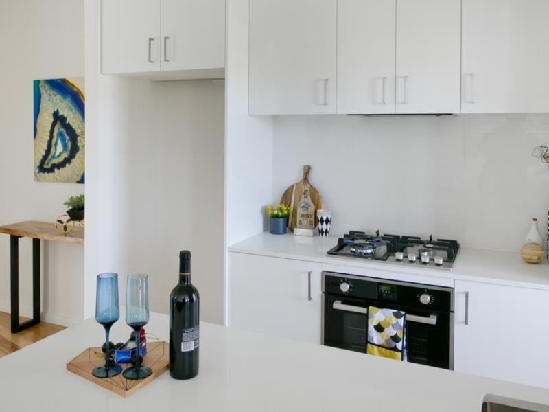 2/32 Pollard Street, Glendalough WA 6016