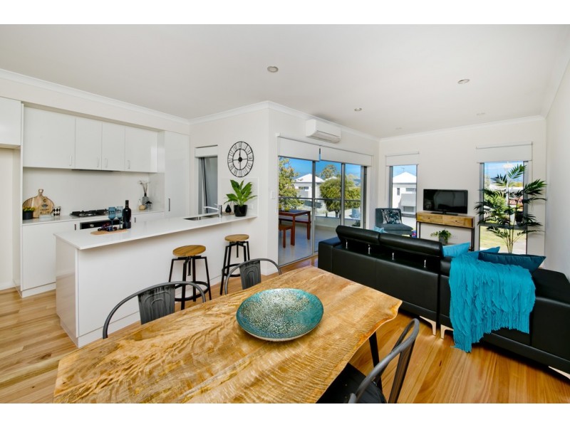 6/32 Pollard Street, Glendalough WA 6016