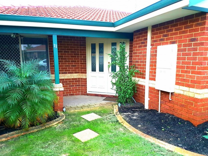 11 Tolbury Retreat, Kiara WA 6054