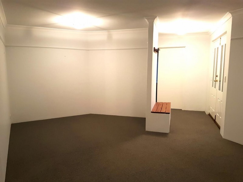 11 Tolbury Retreat, Kiara WA 6054