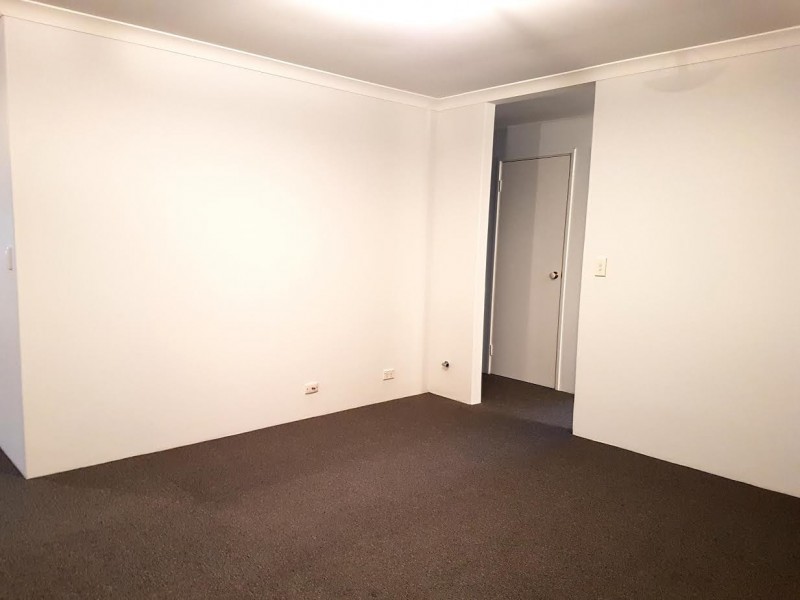 11 Tolbury Retreat, Kiara WA 6054