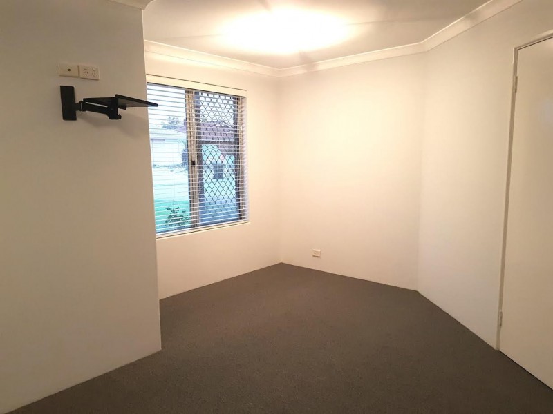 11 Tolbury Retreat, Kiara WA 6054