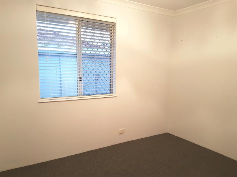 11 Tolbury Retreat, Kiara WA 6054