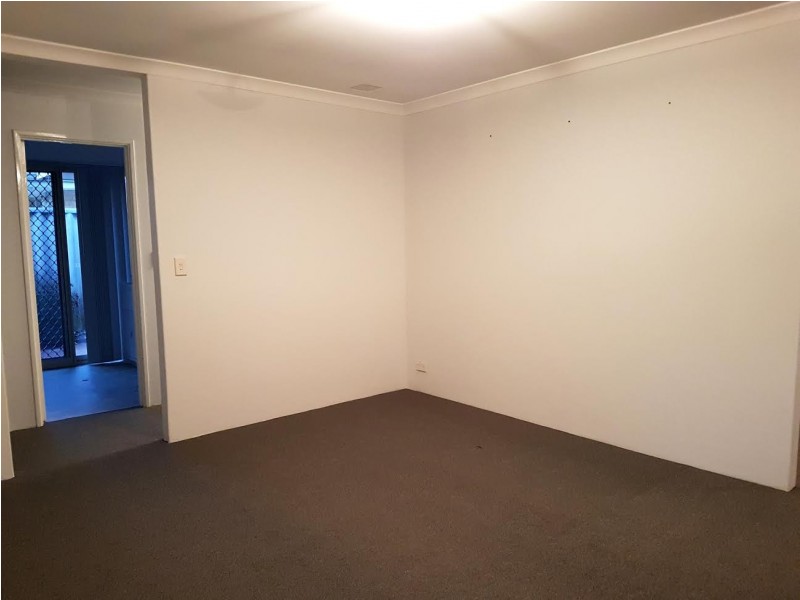 11 Tolbury Retreat, Kiara WA 6054