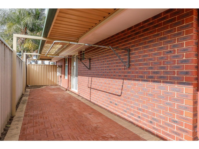 2/7 Hamlyn Glen, Kiara WA 6054