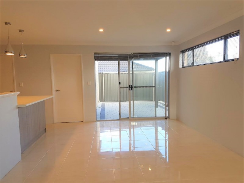 320A Flinders St, Nollamara WA 6061