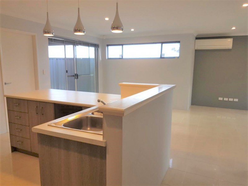 320A Flinders St, Nollamara WA 6061