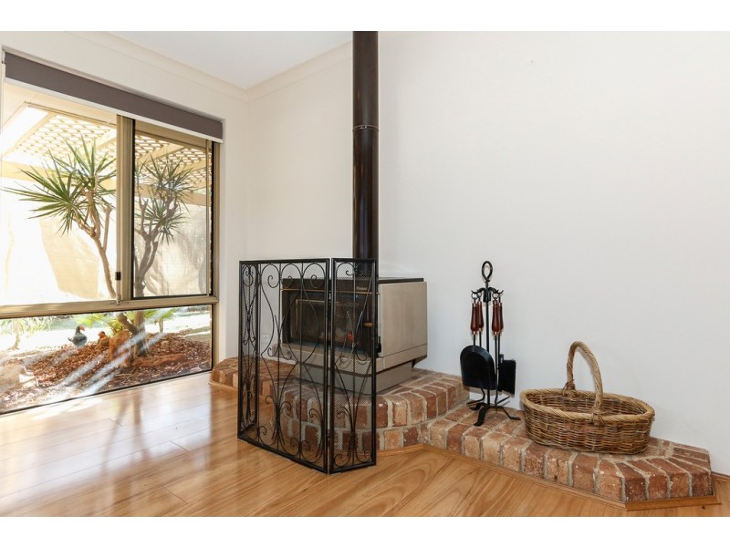 14 Pyrmont Place, Greenmount WA 6056