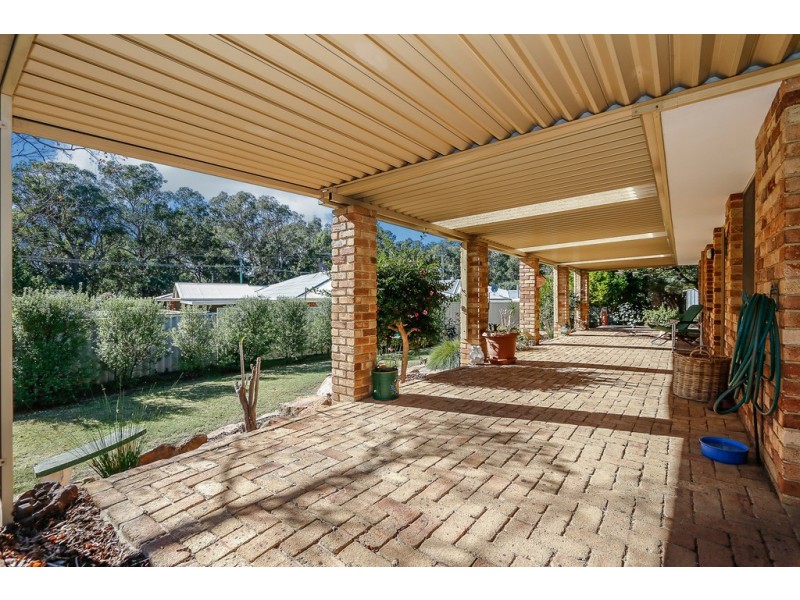 14 Pyrmont Place, Greenmount WA 6056