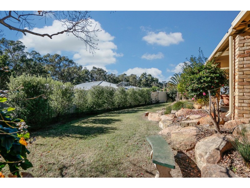 14 Pyrmont Place, Greenmount WA 6056