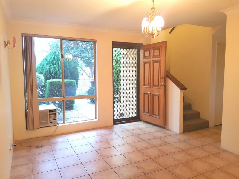 1/244 The Strand, Dianella WA 6059