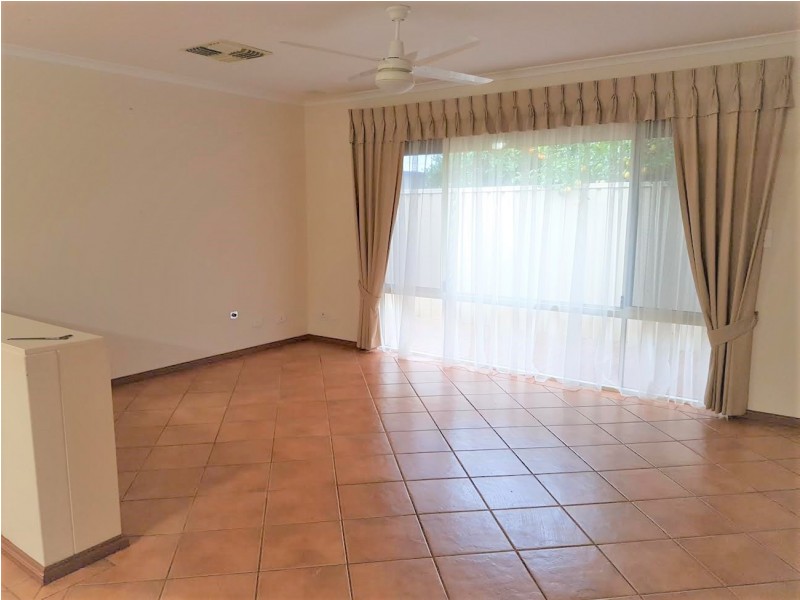 13A Camden St, Dianella WA 6059