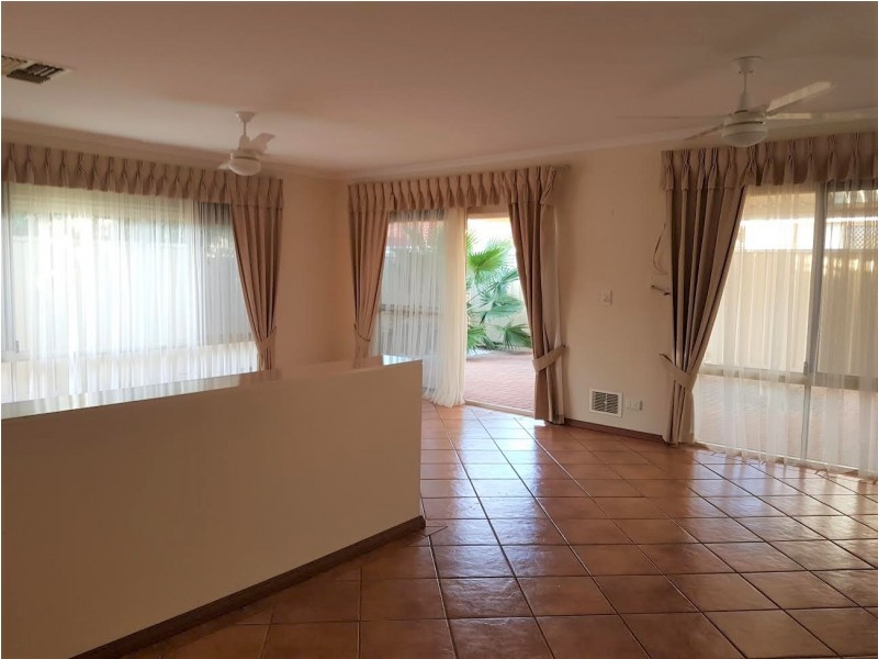 13A Camden St, Dianella WA 6059