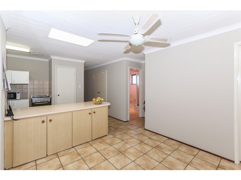 21 Capstone Way, Marangaroo WA 6064