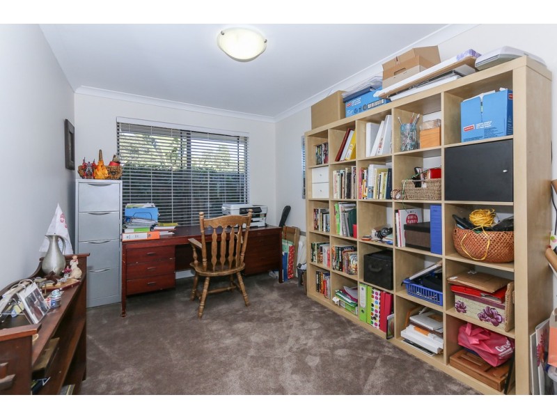 3 Turnberry Way, The Vines WA 6069