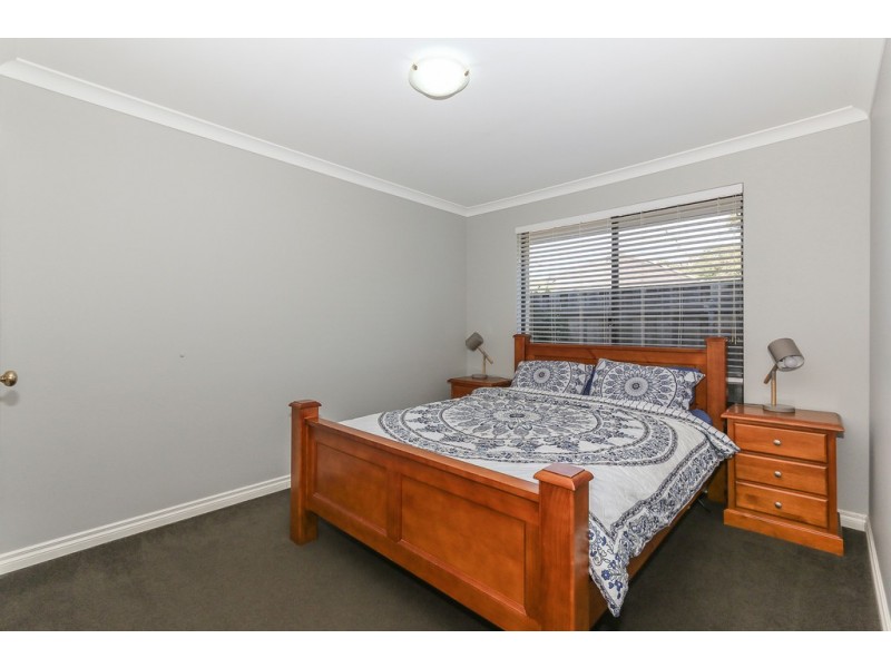 3 Turnberry Way, The Vines WA 6069