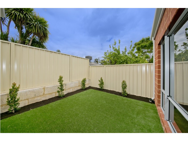 61A Canada Street, Dianella WA 6059