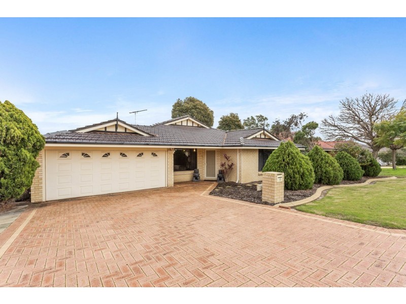 17 The Crest, Cockburn Central WA 6164