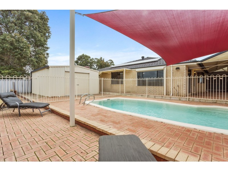17 The Crest, Cockburn Central WA 6164