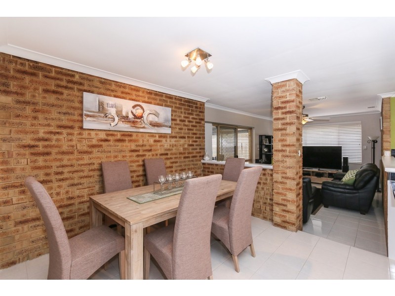 25 Littlemore Way, Eden Hill WA 6054