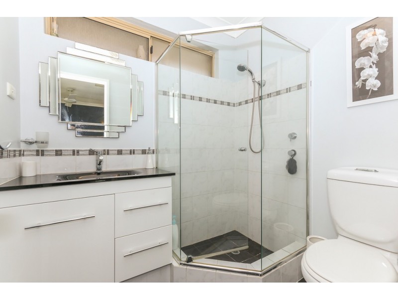 25 Littlemore Way, Eden Hill WA 6054