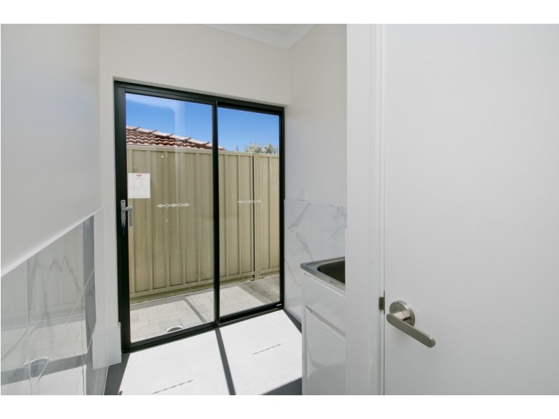 62b and c Reman Road, Bayswater WA 6053