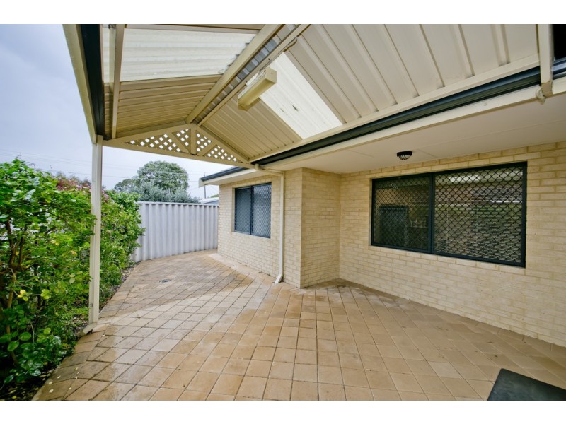 6b McLean Street, Dianella WA 6059