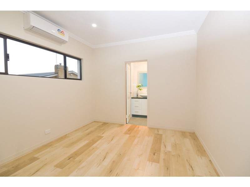 7a Wittering Cres, Balga WA 6061