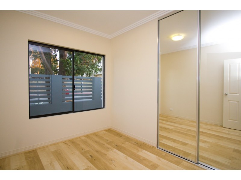 7a Wittering Cres, Balga WA 6061