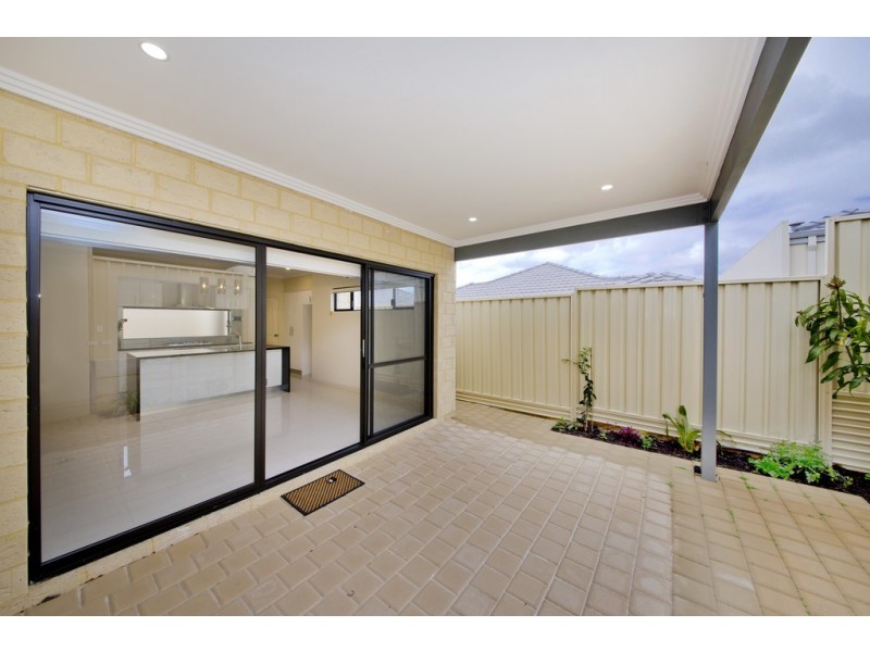 7a Wittering Cres, Balga WA 6061