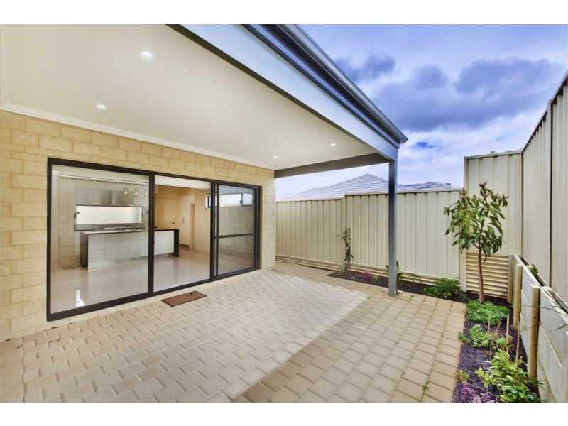 7a Wittering Cres, Balga WA 6061