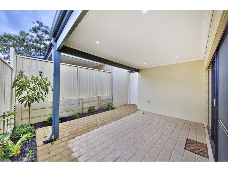 7a Wittering Cres, Balga WA 6061