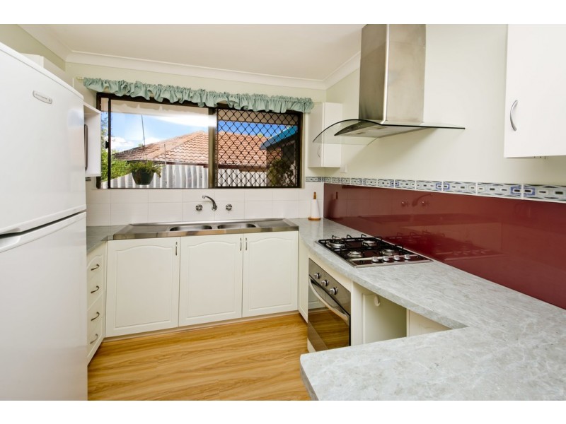 24 Gloves Place, Beechboro WA 6063