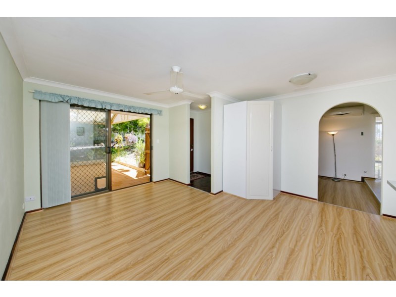 24 Gloves Place, Beechboro WA 6063