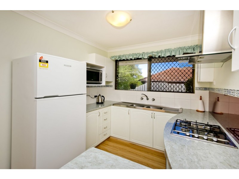 24 Gloves Place, Beechboro WA 6063