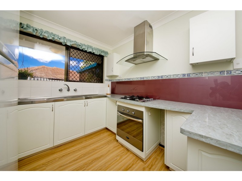 24 Gloves Place, Beechboro WA 6063